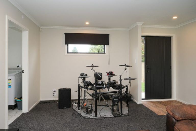 Photo of property in 5 Gibson Place, Dannevirke, 4930