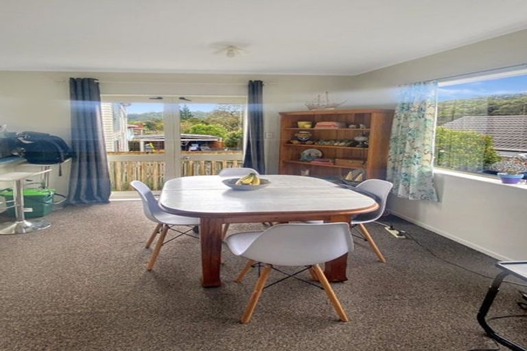 Photo of property in 66 Spinella Drive, Bayview, Auckland, 0629