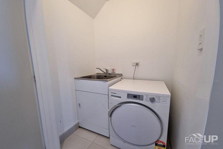 Photo of property in 24 Mapou Road, Hobsonville, Auckland, 0616