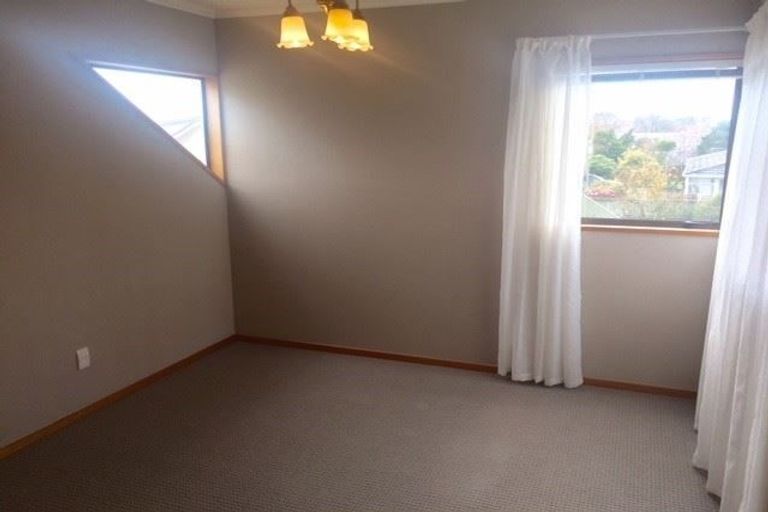 Photo of property in 8 Grants Road, Papanui, Christchurch, 8053