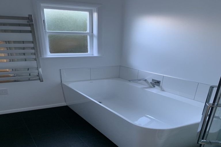 Photo of property in 46 The Drive, Tawa, Wellington, 5028