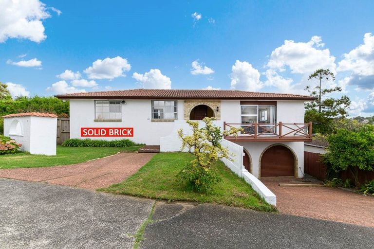 Photo of property in 10/26a Sunnynook Road, Sunnynook, Auckland, 0620