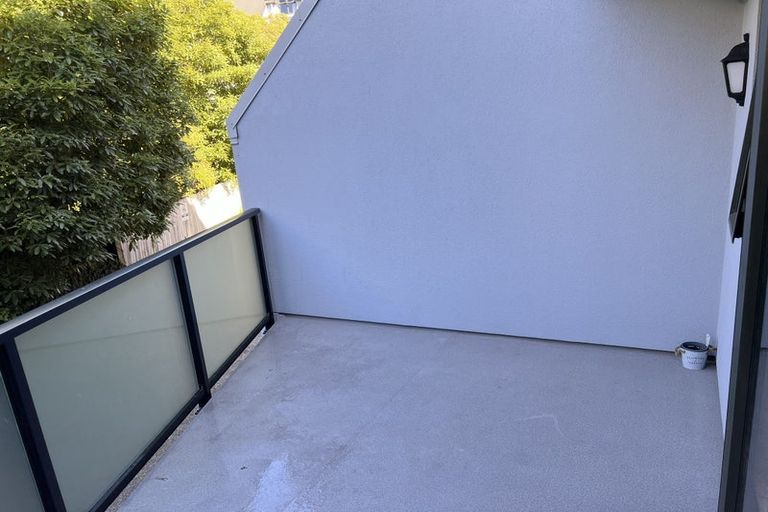 Photo of property in 11/43 Nairn Street, Mount Cook, Wellington, 6011