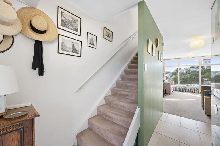 Photo of property in 19/4 Claremont Grove, Mount Victoria, Wellington, 6011