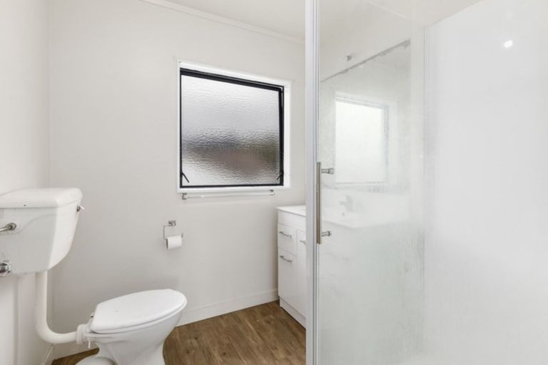 Photo of property in 2/22 Mason Street, Moera, Lower Hutt, 5010