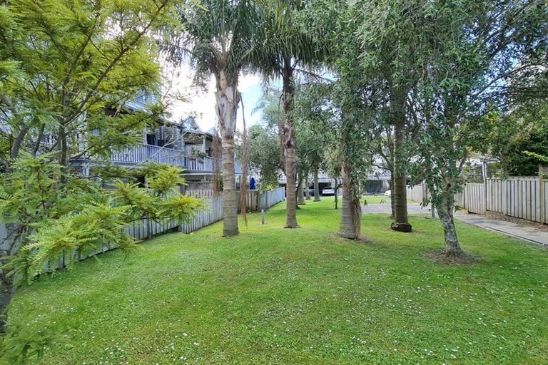 Photo of property in 24/8 Carolina Place, Albany, Auckland, 0632