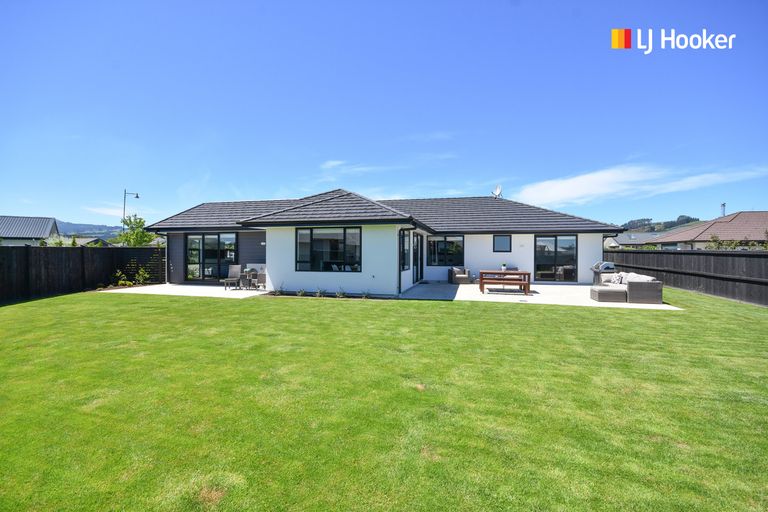 Photo of property in 9 Kinloch Place, Mosgiel, 9024