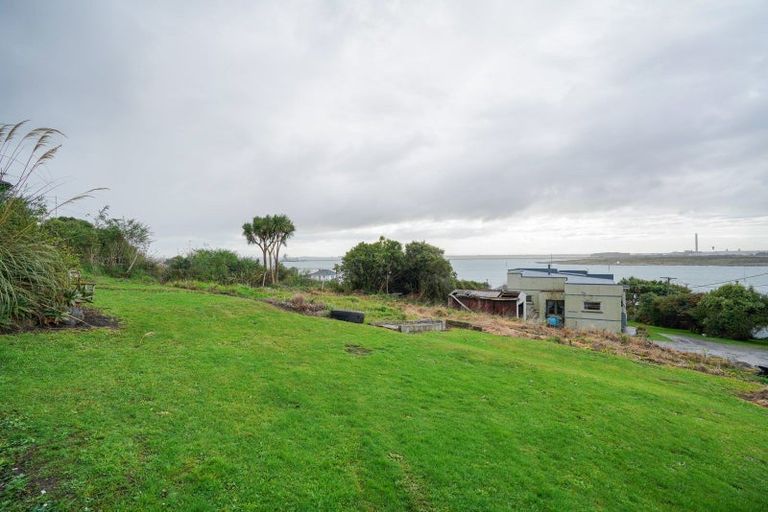 Photo of property in 3 Raymond Street, Bluff, 9814