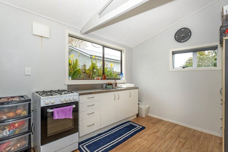 Photo of property in 14 De Lautour Road, Kaiti, Gisborne, 4010