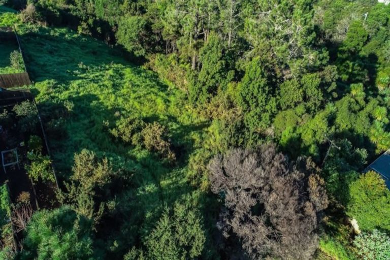 Photo of property in 103 Rangeview Road, Sunnyvale, Auckland, 0612