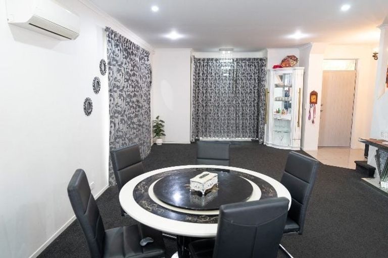 Photo of property in 3 Hakawai Avenue, Takanini, 2112