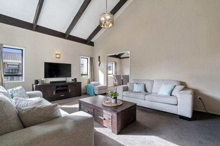 Photo of property in 15 White Heron Drive, Massey, Auckland, 0614