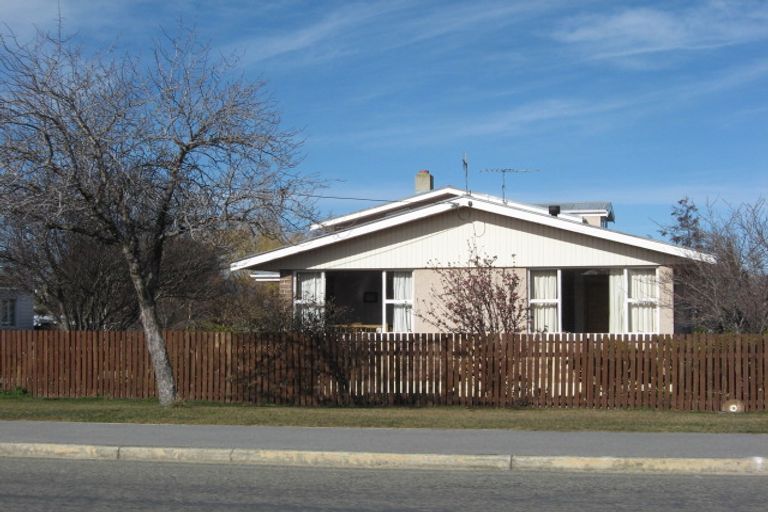Photo of property in 12 Bute Street, Ranfurly, 9332