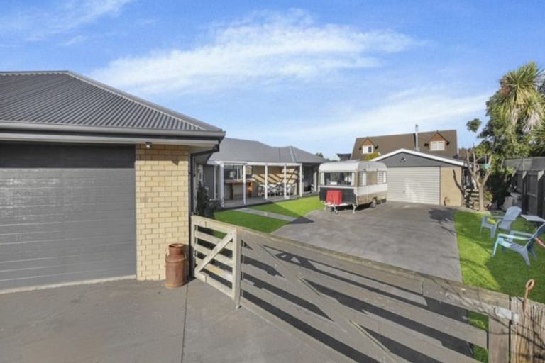 Photo of property in 27 Spring Place, Leeston, 7632