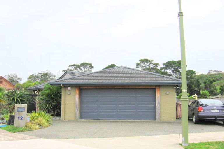 Photo of property in 12 Samuel Cross Place, Greenhithe, Auckland, 0632