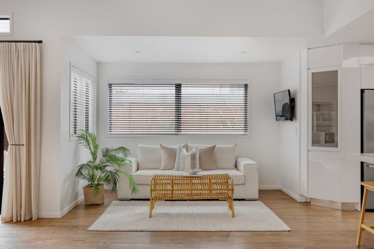 Photo of property in 33 Coast Boulevard, Papamoa Beach, Papamoa, 3118