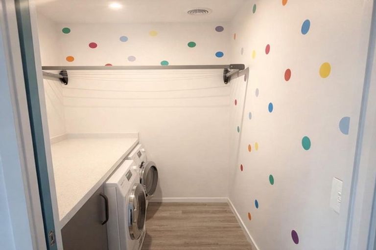 Photo of property in 12 Chadlington Way, Lower Shotover, Queenstown, 9304