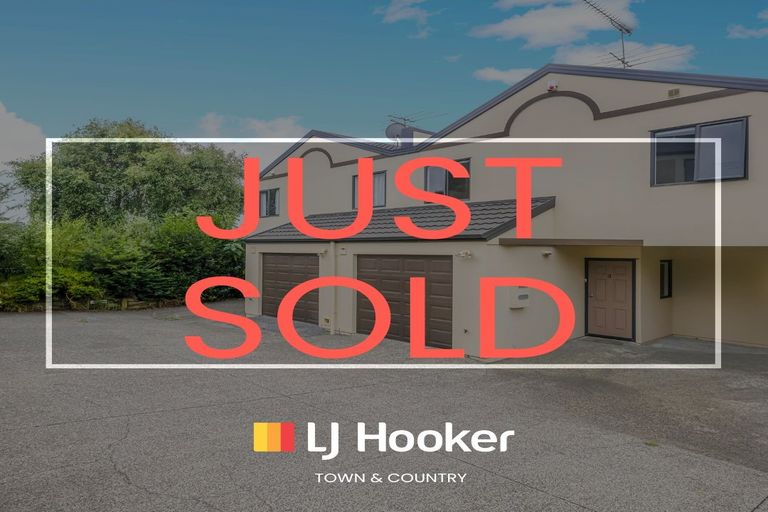 Photo of property in 3/2 Sunnydale Place, Oteha, Auckland, 0632