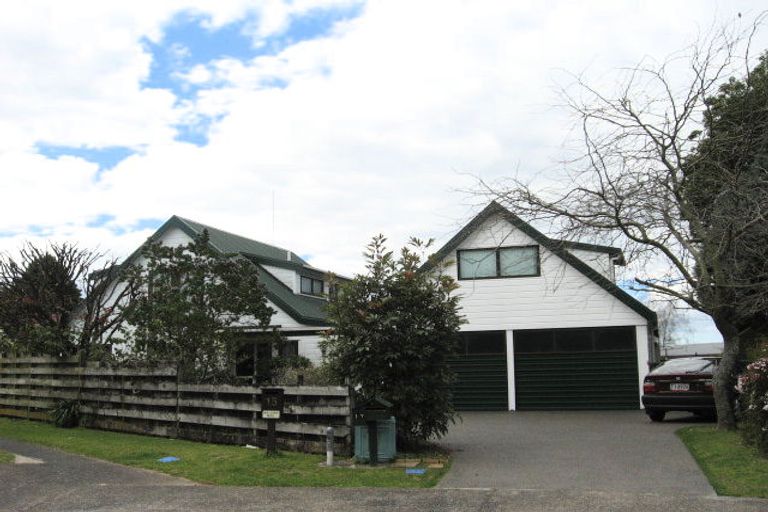Photo of property in 17 Pandora Place, Welcome Bay, Tauranga, 3112