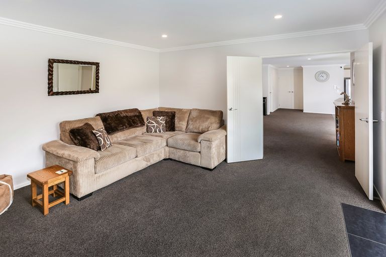 Photo of property in 7 Raithburn Terrace, Pokeno, 2402