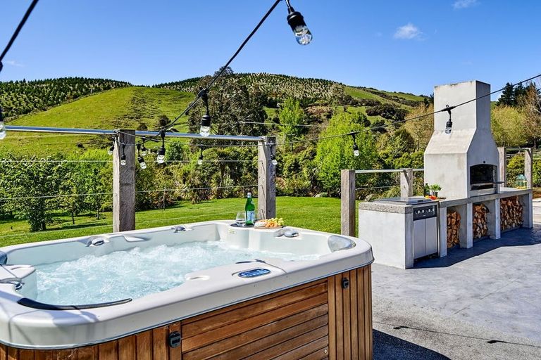 Photo of property in 101a Bulls Run Road, Moonshine Valley, Upper Hutt, 5381