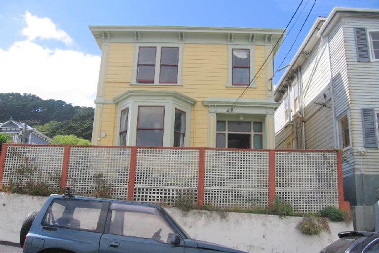 Photo of property in 75 Austin Street, Mount Victoria, Wellington, 6011
