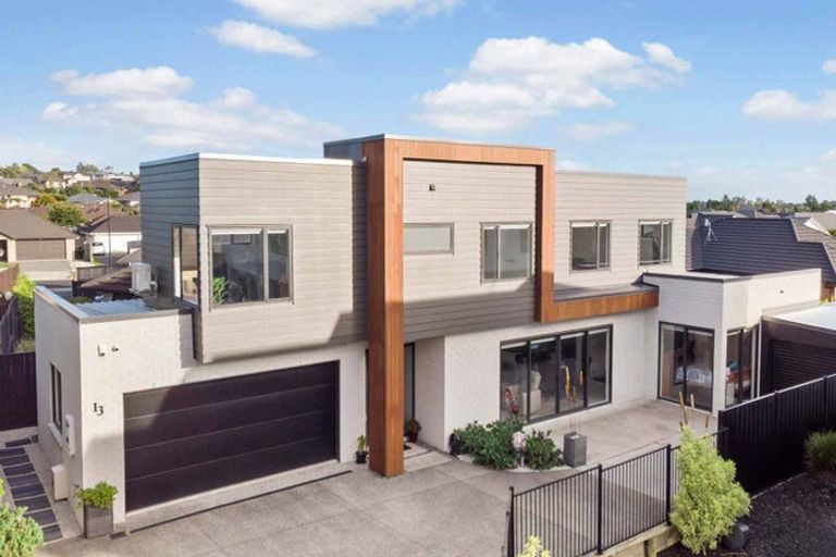 Photo of property in 13/15 Onukutara Place, Huntington, Hamilton, 3281