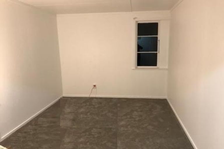 Photo of property in 2 Forth Street, Levin, 5510