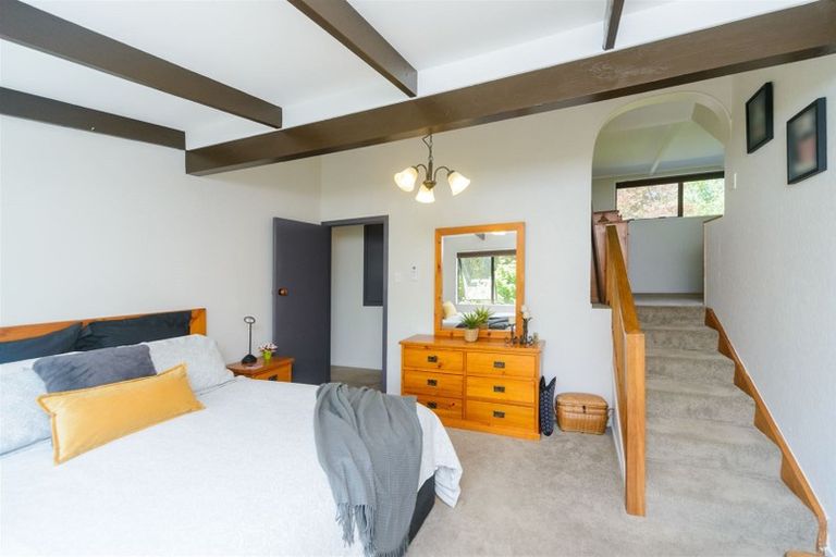 Photo of property in 120 Atawhai Road, Fitzherbert, Palmerston North, 4410