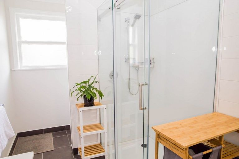 Photo of property in 10 Clyde Street, Levin, 5510