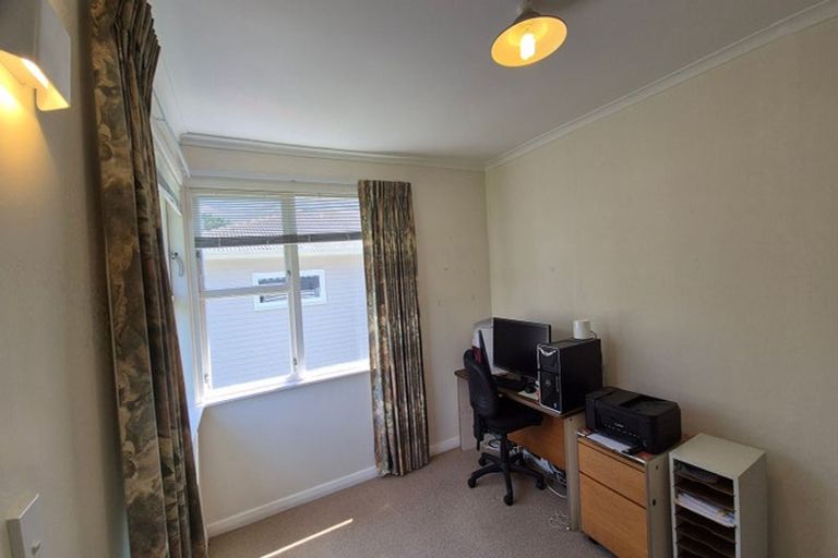 Photo of property in 72 Heke Street, Ngaio, Wellington, 6035