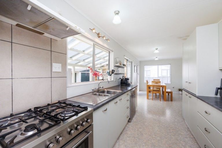 Photo of property in 8 Ashdown Crescent, Feilding, 4702