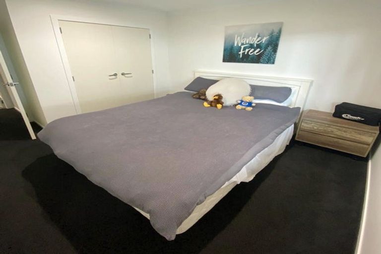 Photo of property in 11 Havana Rise, Grenada Village, Wellington, 6037