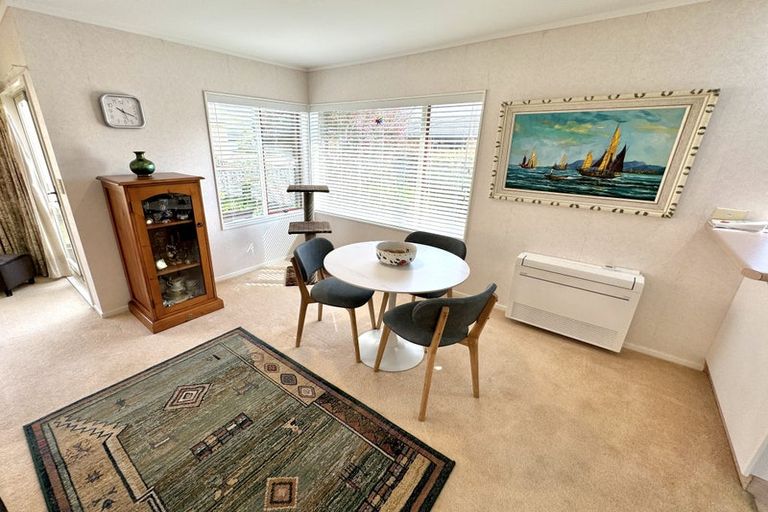 Photo of property in Park Lane Village, 11/32 Park Road, Katikati, 3129