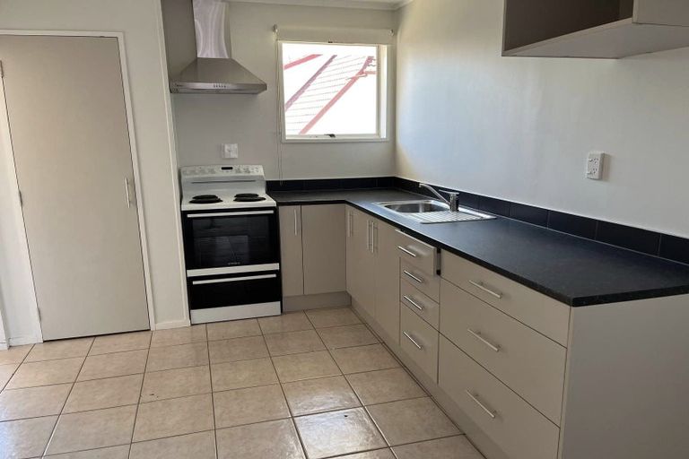 Photo of property in 3/10 Phoenix Place, Papatoetoe, Auckland, 2025