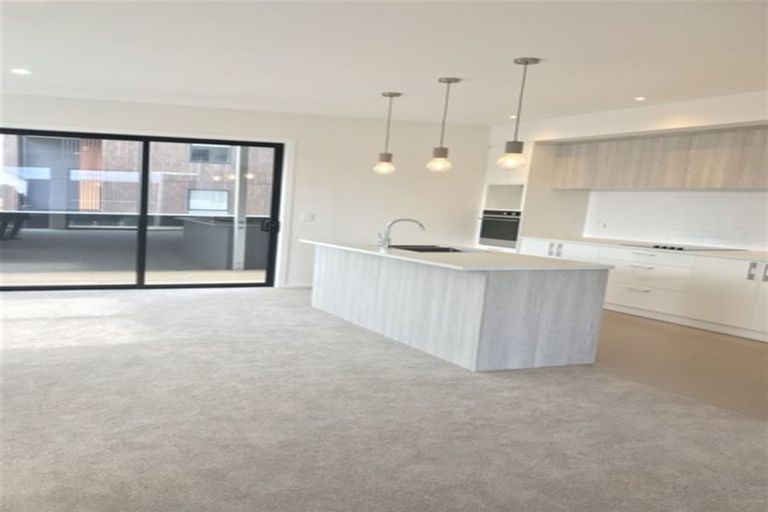 Photo of property in 83 Bomb Point Drive, Hobsonville, Auckland, 0616