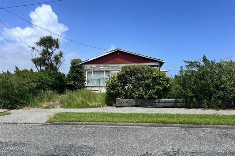 Photo of property in 2 Rigg Street, Blaketown, Greymouth, 7805