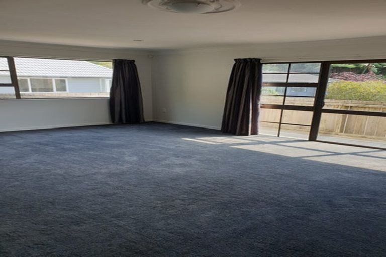 Photo of property in 49b Viewmont Drive, Harbour View, Lower Hutt, 5010