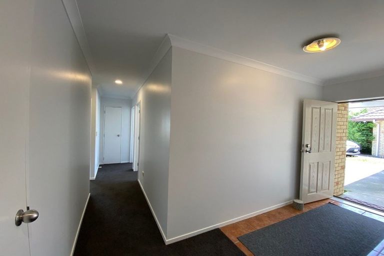Photo of property in 12 Innisowen Place, Flat Bush, Auckland, 2019