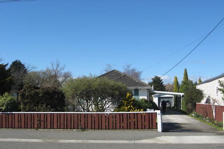 Photo of property in 12 Dixon Street, Carterton, 5713