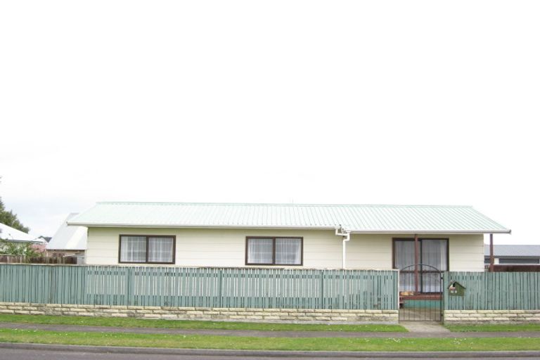 Photo of property in 25a Glasgow Street, Bell Block, New Plymouth, 4312