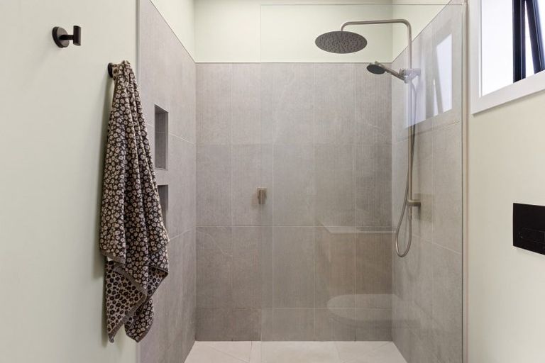 Photo of property in 51 Grant Road, Whataupoko, Gisborne, 4010