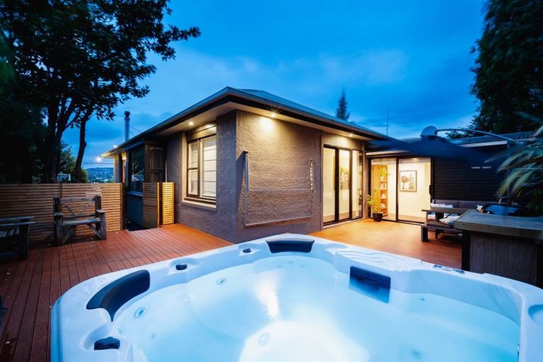 Photo of property in 72 Forbury Road, Saint Clair, Dunedin, 9012