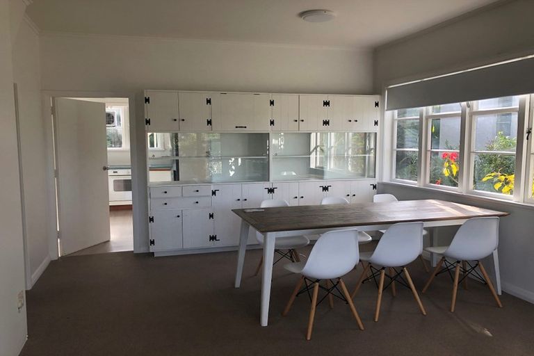 Photo of property in 2 Alison Avenue, Takapuna, Auckland, 0622