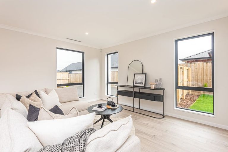 Photo of property in 35 Cork Street, Halswell, Christchurch, 8025