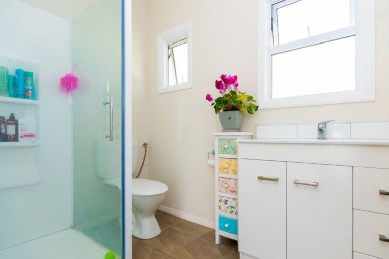 Photo of property in 3/49 Te Mata Road, Havelock North, 4130