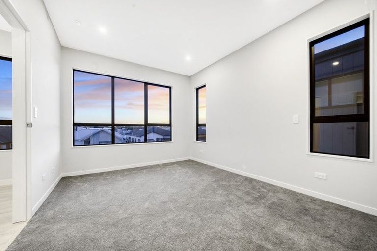 Photo of property in 28 Bannockburn Road, Opaheke, 2113