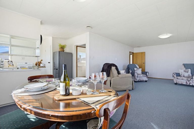 Photo of property in 22 Howden Road, Fairfield, Hamilton, 3214
