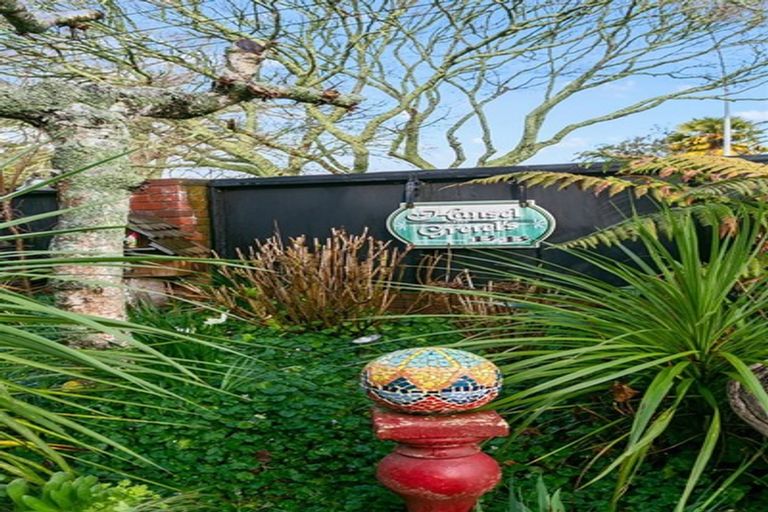 Photo of property in 58 Hamilton Road, Cambridge, 3434