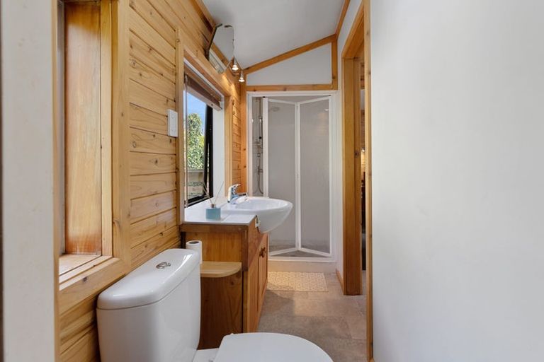 Photo of property in 390 Rowe Road, Ohauiti, Tauranga, 3173